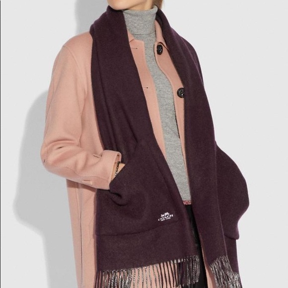 coach oversized muffler with pockets